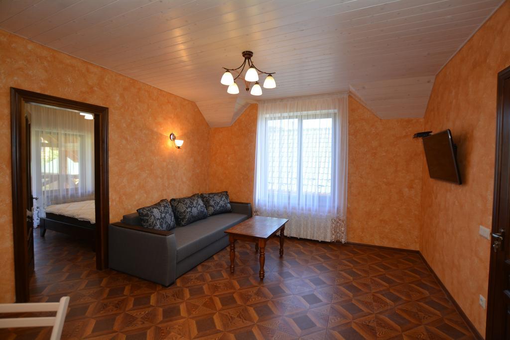 Zolota Rybka Βίλα Skhidnytsia Δωμάτιο φωτογραφία